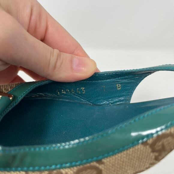 Gucci Vintage GG Monogram Sling Back Pointed Toe Pump Kitten Heel size 7 - Picture 7 of 8